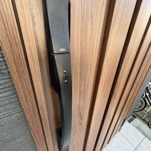 ●タッチキーのある玄関です( *´艸｀)