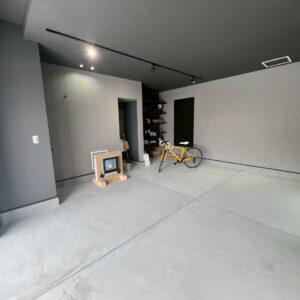 とっても大空間なガレージ