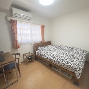 ●約5.2帖の寝室です♪落ち着いた空間でゆったりお休みいただけます♪